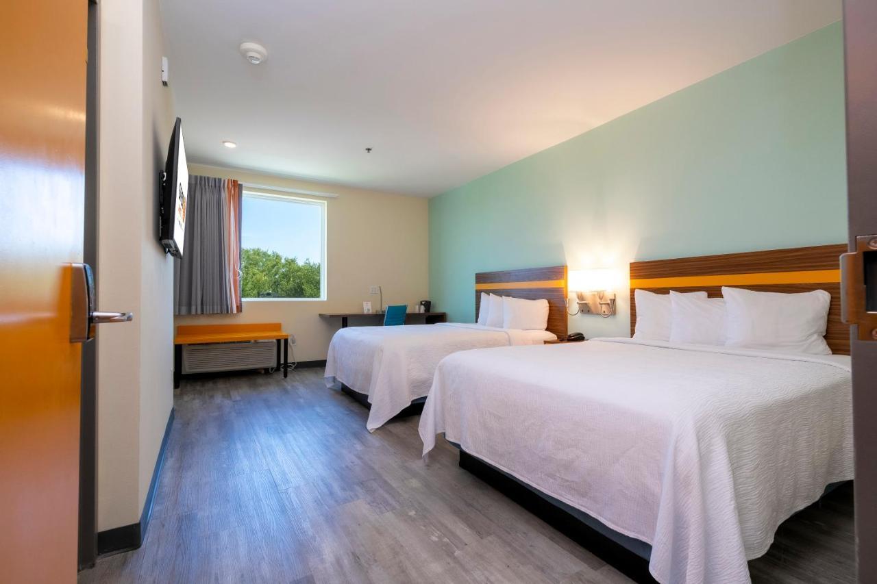 Spot X Hotel Orlando Intl Dr By The Red Collection Lake Buena Vista Exterior foto